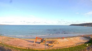 This is Penzance promenade over the last couple of days... Does anyone else find this oddly satisfying to watch? 😊 Watch our webcams live: u.aspects.uk/webcams | Aspects Holidays