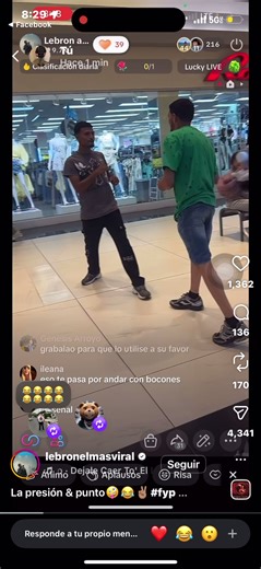 Con el teléfono en la cabeza🤯🤣😭😭🤣🤣 el que sabe que eso duele🤣🤣😭