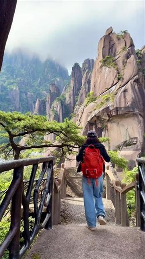 三清山不愧是世界遗产5A 仙山，云海奇峰随手出片！#三清山 #旅行推荐官 #仙山云海奇峰 #旅行推荐官