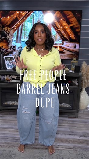 🚨 $28 Walmart jeans vs $100 Free People 🚨 These are an exact barrel jean dupe and I mean EXACT. Same relaxed fit, same leg shape, same vibe… without the triple-digit price tag. ✨ Fit notes: I’m normally a size 10 and sized up to a 16 in the Walmart pair to get this slouchy, Free People–style barrel look. For reference, I wear a 31 in the Free People version. If you love that effortless, oversized denim moment but don’t want to spend $100 … these are IT. 👏🏽👏🏽 👉 Linked on LTK — run, don’t w