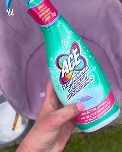 This woman gives her disgusting makeup chair a much need clean and it looks good as new 🧽 | Ultimate