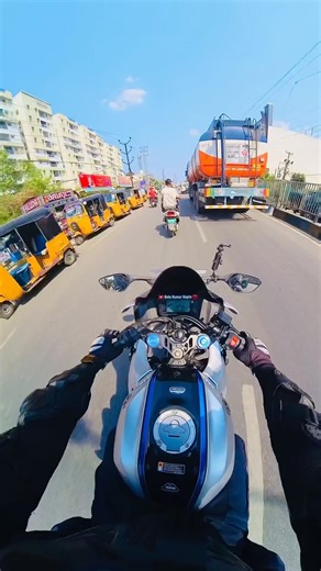 Biggest auto line up😮#hyderabad #viralshorts #ytshorts #shorts #lpgshortage #trendingshorts #lpg