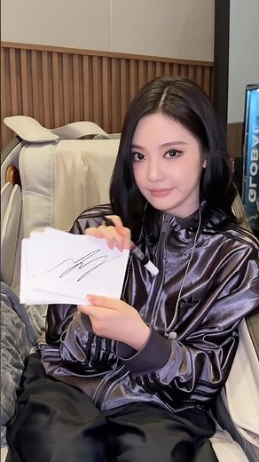 Loading… aespa signed albums coming soon! #aespa #æspa #에스파#LEMONADE #aespaLEMONADE
