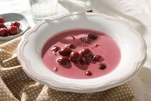 Tejszínes meggyleves | Mindmegette.hu