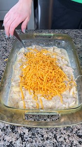 this easy dinner is so yummy! y'all this is a delicious chicken cornbread casserole! | Kristin's Friends