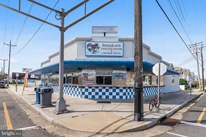 6200 New Jersey Ave, Wildwood, NJ 08260 - MLS NJCM2006184 - Coldwell Banker