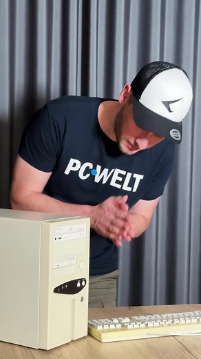 AliExpress PC Explodiert 🤯 War wohl ein schlechter Kauf … #explosion #aliexpress #aliexpressunboxing #unboxing #fail #lol #funnyfail #funnyvideos #fyp #foryou