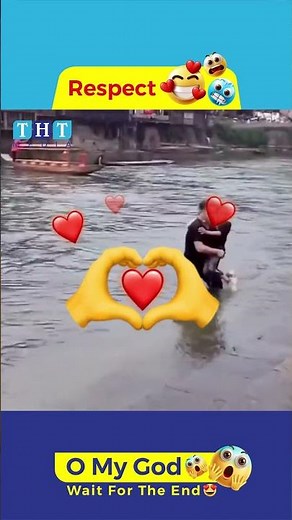 Camera Captures Moments When People Help Each Other ❤️
