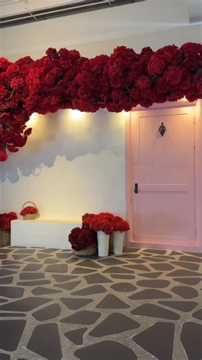 Doors open, dreams waiting✨ Step inside and explore 40 dream sets built for every kind of story. Come dream with us at Midnight Dream Studio. 📍 Midnight Dream Studio K Park, Top of Glo, Glorietta Mall, Makati 📲 (0947) 496 2690 | Midnight Dream Studio