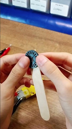 GENERADOR ELECTRICO muy FACIL con MOTOR #larrybot #diy #arduino