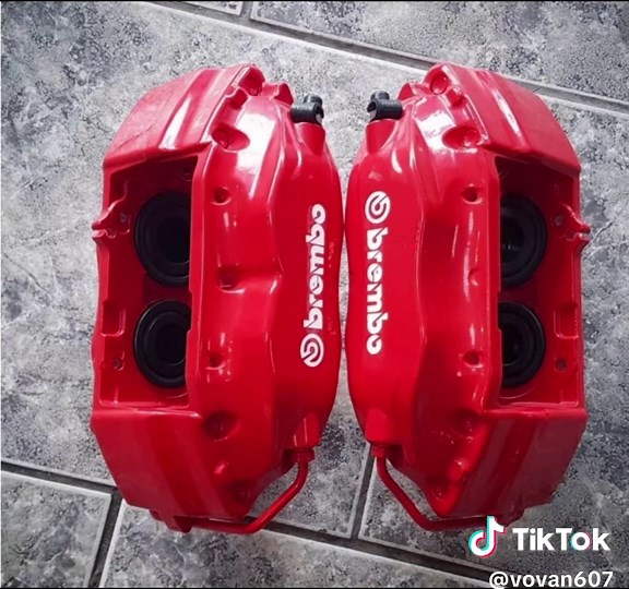 Tips for Safely Riding a Scooter: Brake Maintenance