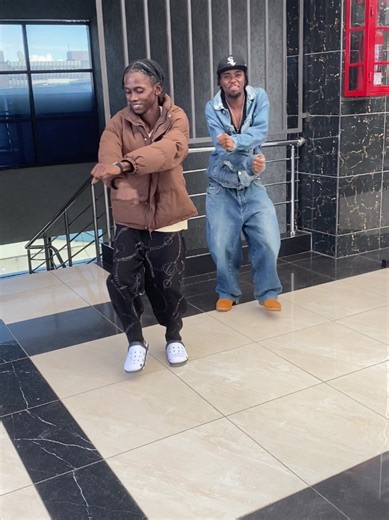 bro@🧸Teddyboobear🍯 paused😅at end ..@quincy_icon #fypシ゚ #tiktokkenya🇰🇪🇰🇪🇰🇪 #goviral