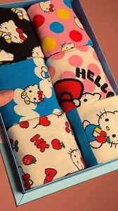 AHHH we’ve been so excited for this one ❣️❣️ unboxing these adorable socks from the new 6-pack Hello Kitty and Happy Socks gift set 🎀 🔗 Explore the full collection: https://happysocks.visitlink.me/W_qdRI | Happy Socks