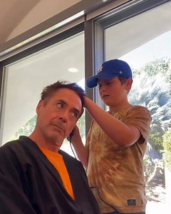 Robert Downey Jr's kids really made the most of this opportunity at the end 😂👏 | LADbible