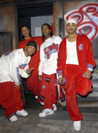 86K views · 905 reactions | Wait....I was today year's old when I found out Columbus Short was a background dancer for B2K!!!  This full story of his cameo performance at the #BETAwards with the legendary group is hilarious!  | BET | Facebook