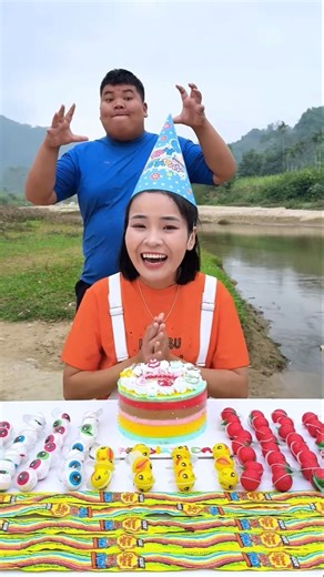 Birthday Cake Face Prank 🎂🥳🤣 #shorts #funny ##happybirthday #cute
