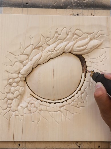 Eye of the Dragon. Wood carving, pyrography #woodcarving #woodworking #pyrography