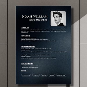Digital Marketing Resume Template | Navy Professional CV | Canva - Etsy Canada