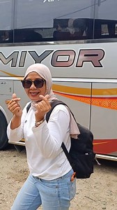 30 Hours on the Road: Female Driver Takes a Luxury Bus Across Java & Sumatra #Fantravel #luxurybus #interiorbus #transportation #busworld #coachlife | Den Juo