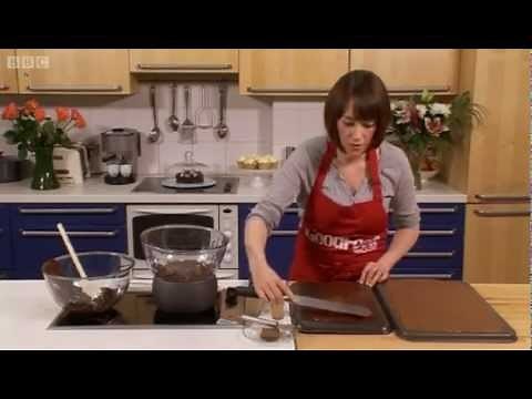 How to Melt Chocolate - BBC GoodFood.com - BBC Food