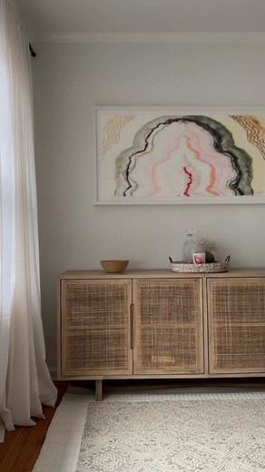 Style Your Sweater Better: Crop It Right! ❄️