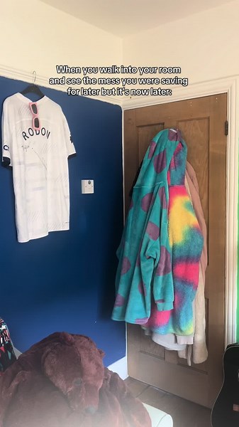 Managing a Messy Room: Hilarious Teen Moments