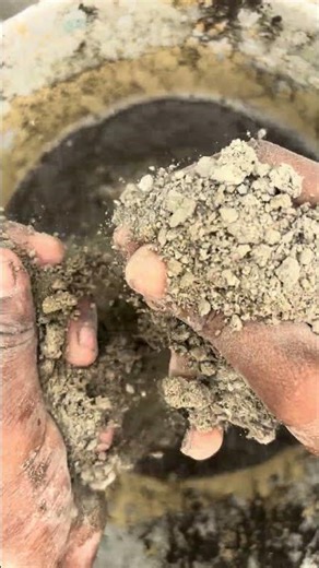 ASMR Soft Dry Sand Cement Crumbling into water 1141