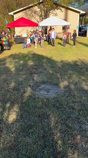 One of Saturdays stick pony races at Iron & Oak Medieval Market at the @tsgafterdark in Shreveport #thestickponylady #stickpony #stickponyraces #renfaire | HouKreative Creations