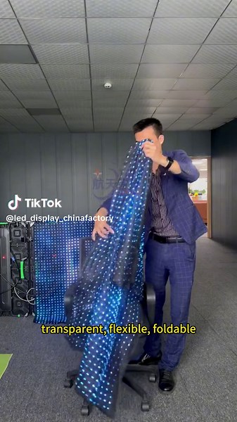 This is latest technology LED flag display screen Transparent, flexible, foldable Lightweight and portable No power required Play animated videos and pictures AutoPlay video #LEDflagdisplay #flexibleLEDdisplay #flexibledisplay #leddisplay #LEDcurvedscreen #LEDscreen #ledsigndesign #ledwall #CreativeLEDscreen #ledwall #HTURGBFILM #hturgb