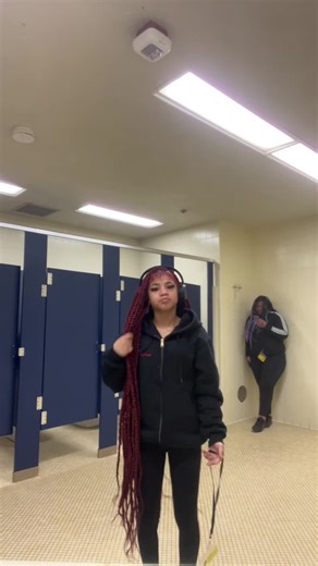 şexýreďbõneeę (@exrebnee)’s videos with original sound - Idk