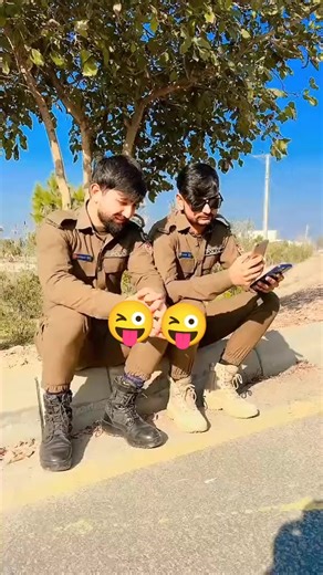 Funny Emoji Faces for Social Media
