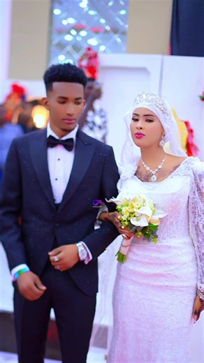 Waa barwaaqo arosku farxad weye👰🏻🤵🏻🔥#aroos #weddin #fyp #fouryou #bestcameraman