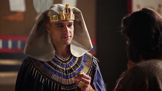 Moisés y los diez mandamientos capitulo 110 | Dios t ama