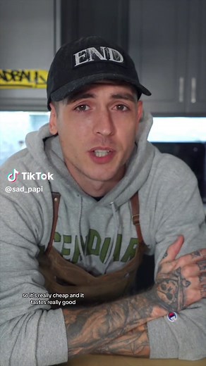 A pause in my regularly scheduled holiday food to bring you braised cabbage. In a browned butter sauce. Ingredients: 1 head cabbage 2 cloves smashed garlic 3 sprigs thyme 3 tbsp butter Around two cups of chicken stock A splash of sherry vinegar Salt and pepper Directions: Quarter your cabbage then cut those quarters in half. If your cabbage is smaller, just quartering will do. Salt your cabbage all over and try to get in-between the leaves, let this sit for 30 minutes to an hour. The salt is goi