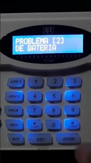 Identifying problems using the central keyboard on the JFL Active 20.