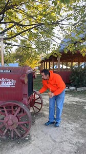 3.2K views · 67 reactions | stay to the end to see what Farmer Jeff’s #flex is… #pumpkinpatch #ohio #bloomsandberriesfarmmarket #fallactivities #fallonthefarm #farmerjeff #cincinnati #fall | Blooms And Berries Farm Market | Facebook