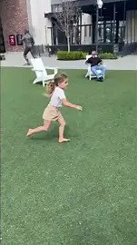 7-year-old gymnast does cartwheel
