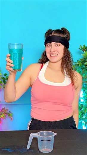 Who can pour perfectly? #challenge #comedy #funny #trending #dance