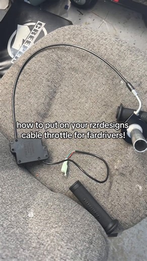 how to put on your rzrdesigns cable throttle for fardriver controllers. #rzrdesigns #moddedrazor #throttle #emotoparts #razorparts