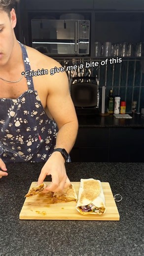 “Healthy” pulled pork wraps