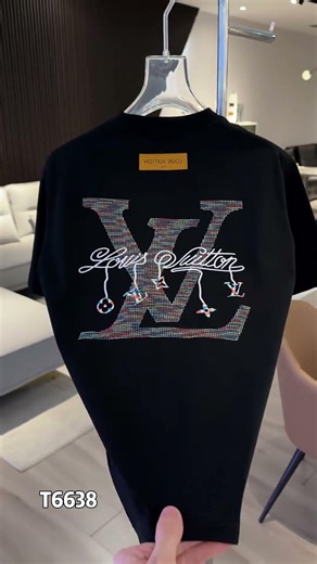 This LV Crystal Logo Tee ls Chef’s Kiss |Unboxing the laconic Charm Design 🖤