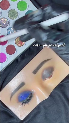 Royal Blue Eyeshadow Tutorial 💙 Bold Shimmer Eye Look | Easy Glam Cut Crease