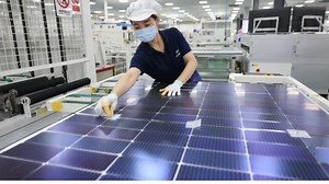 High-Tech Process of Manufacturing Solar Panels