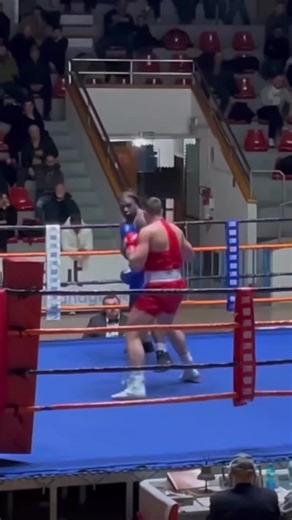 vicious one punch knockout 🔥😴 Boxer : Gus Idemudia #boxing #amatuerboxing #knockout #viral #fyp