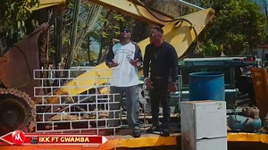 Nyenwa :- Rapper IKK has featured Phyzix and Gwamba on two different songs ndipo zonse watulutsa pakamodzi. Ati zili ndi iwe kusankha kuti uwonela iti IKK ft Phyzix - Millions https://youtu.be/5jSGLohXS9w?si=LhsYXzxDO6LJ8khn IKK ft Gwamba - Hiphop https://youtu.be/f7-avXUBTHI?si=SpK5PYtGo-7vNPm4 | Mikozi