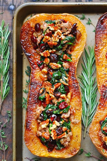 Sausage Stuffed Butternut Squash with Spinach, Pecans, and Cranberries. #christmas2025 #Christmas #christmasrecipes | Julia's Album
