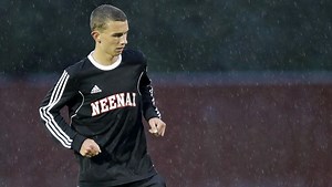 Neenah’s Meinke excelling in two fall sports