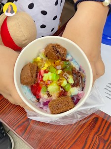 464K views · 10K reactions | ရေကျော် မြောင်းကြီးလမ်းက စားလို့ ကောင်းတဲ့ ဆိုင်လေးအချို့မှာ ဝေါင့် … 拾 殺 #milkcreamball #မလိုင်လုံး #ရေကျော် #မြောင်းကြီးလမ်း #mango | Milk Cream Ball - မလိုင်လုံး | Facebook