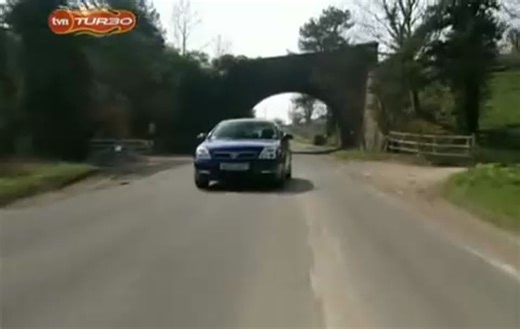 Top Gear Season 2 Episode 9 | Stig Power Laps & Hilarious Challenges, Vauxhall Signum, GM Hywire & P