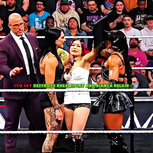 Iyo Sky Destroys 🥶 Rhea Ripley And Bianca Belair 🥵 || At WWE RAW 💯 Edit #wwe #viral #edit #shorts